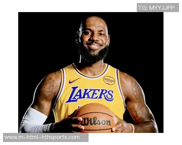 詹姆斯的篮球传奇之路：从天赋少年到NBA巨星的奋斗历程